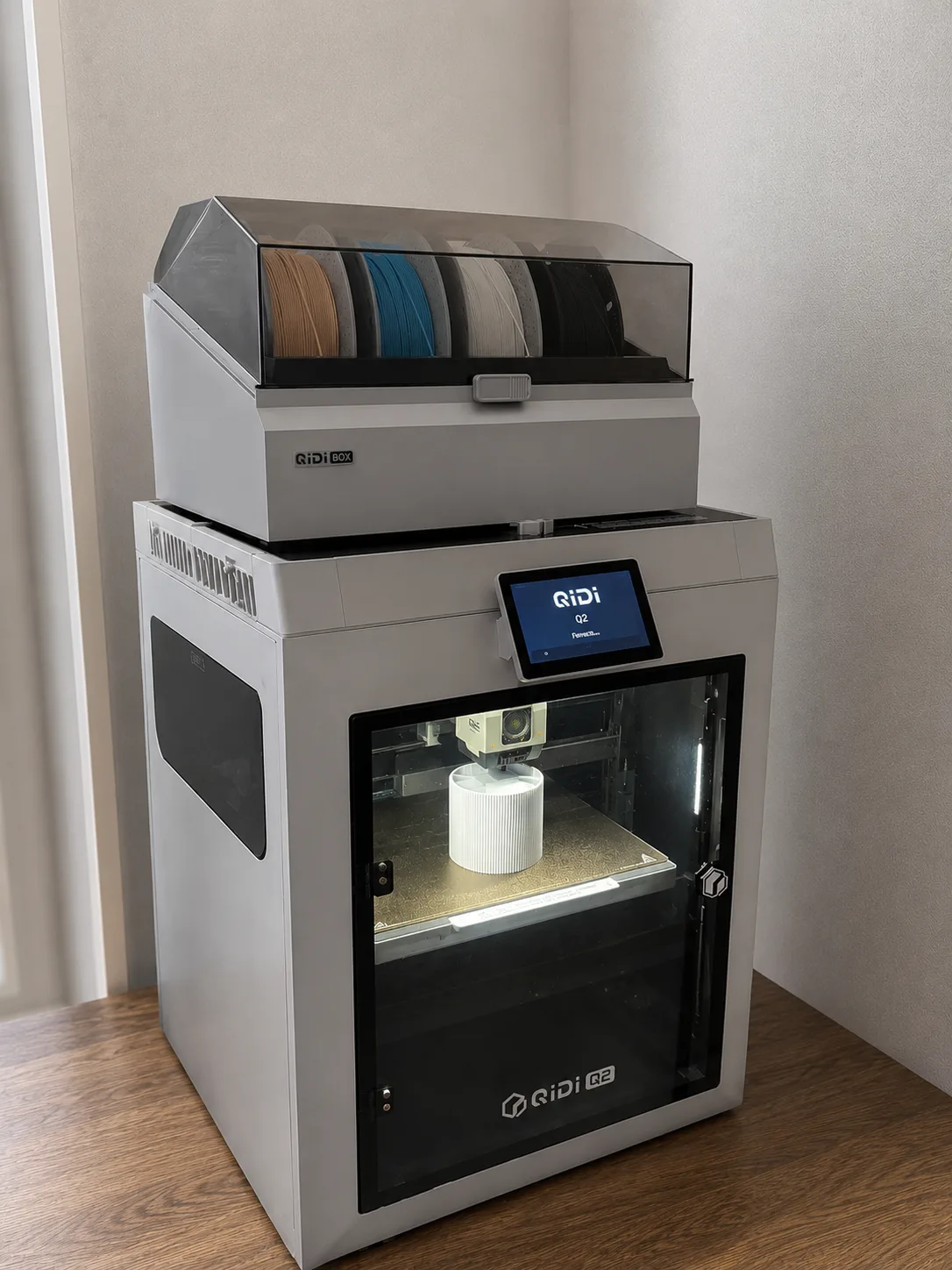 3D-принтер Qidi Q2 Combo в мастерской